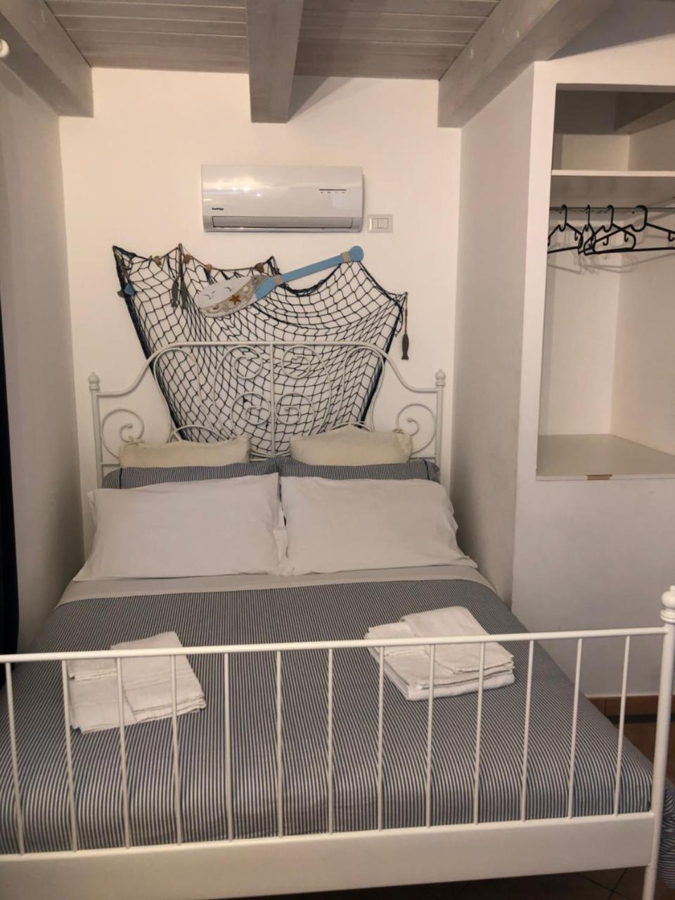 B&B Capomulini Mare Acireale Exterior foto